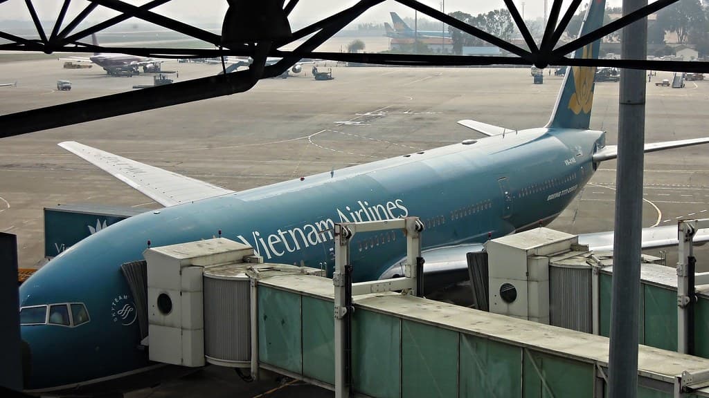 Vietnam Airlines Boeing 777-200ER (VN-A146), Noi Bai International Airport, Hanoi