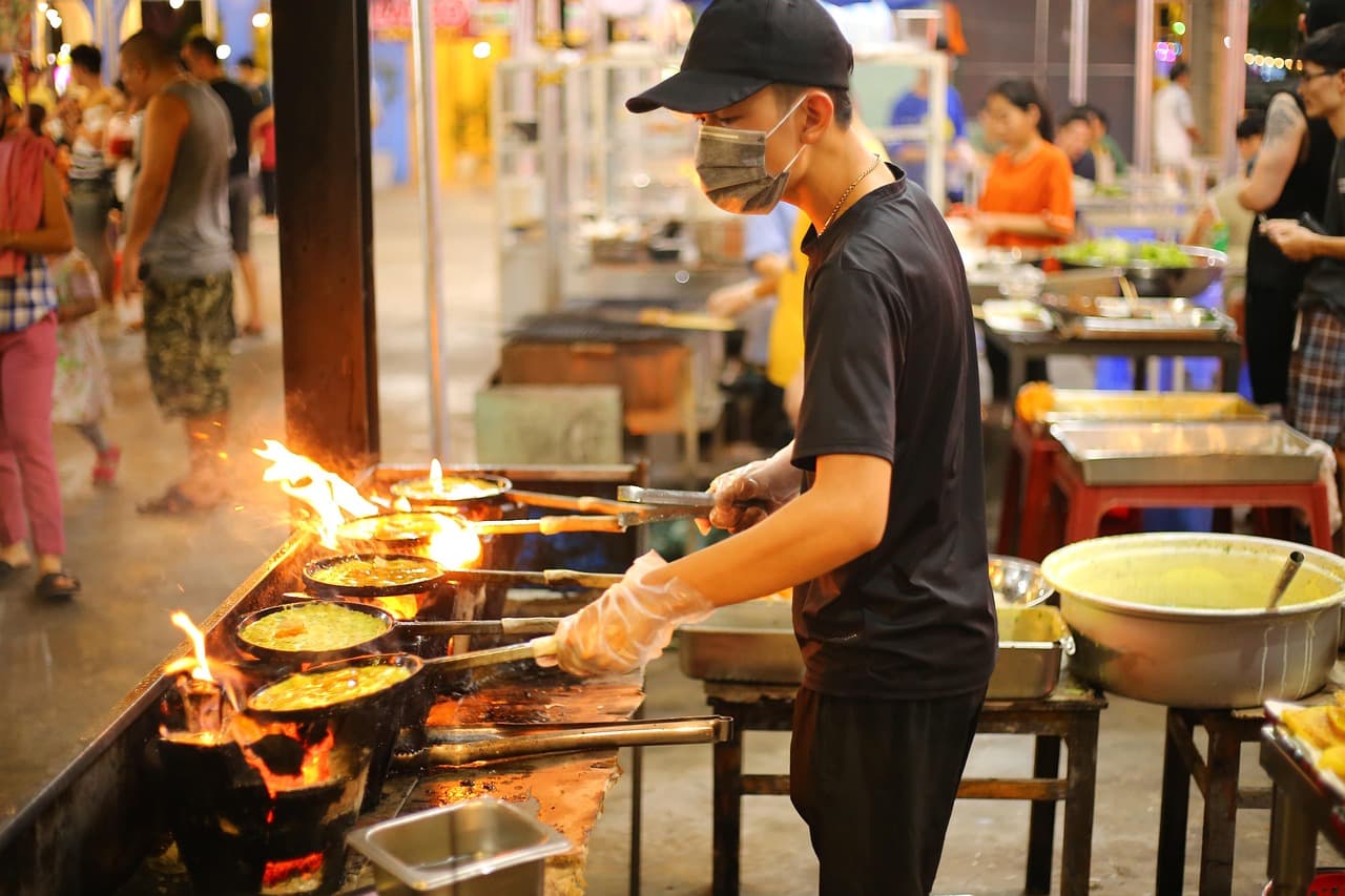 cooking, fire, southeast asia, vietnam, da nang, night market, grill, food, chef, street food, night market, night market, street food, street food, street food, street food, street food