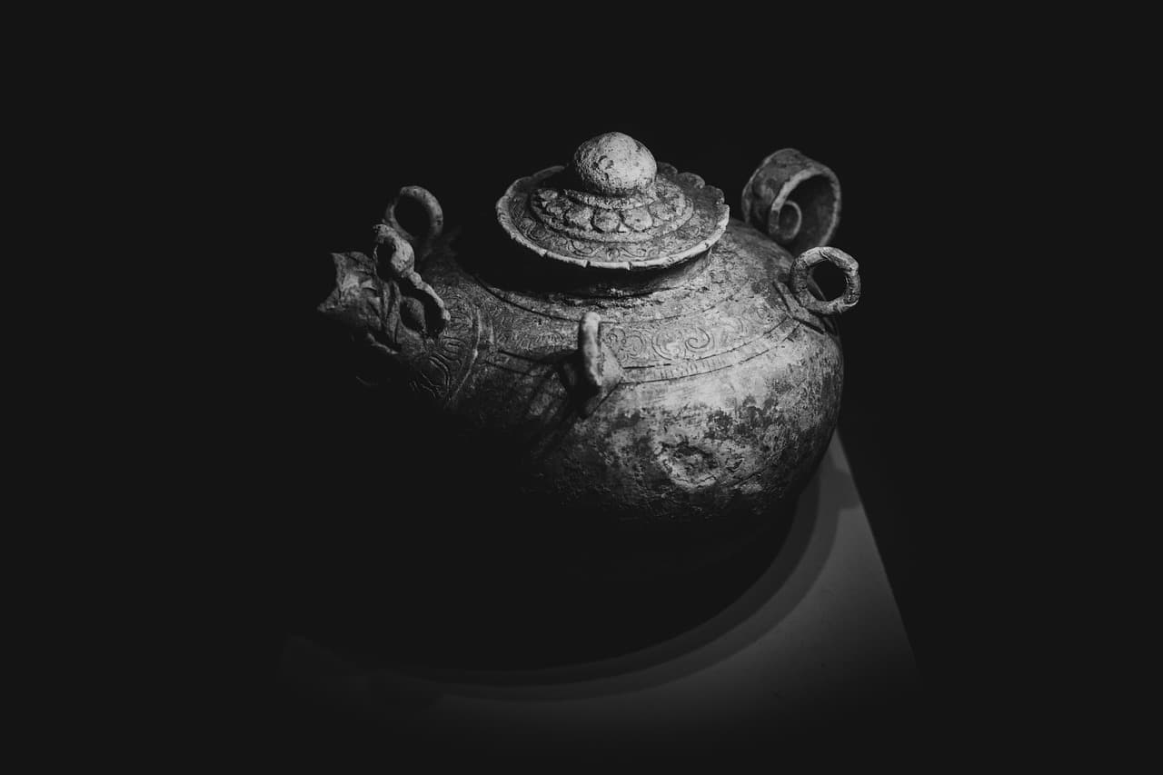 museum, artifacts, antiquities, culture, history, vietnam, south east asia, antique statues, black and white, history, black and white, black and white, black and white, black and white, black and whi