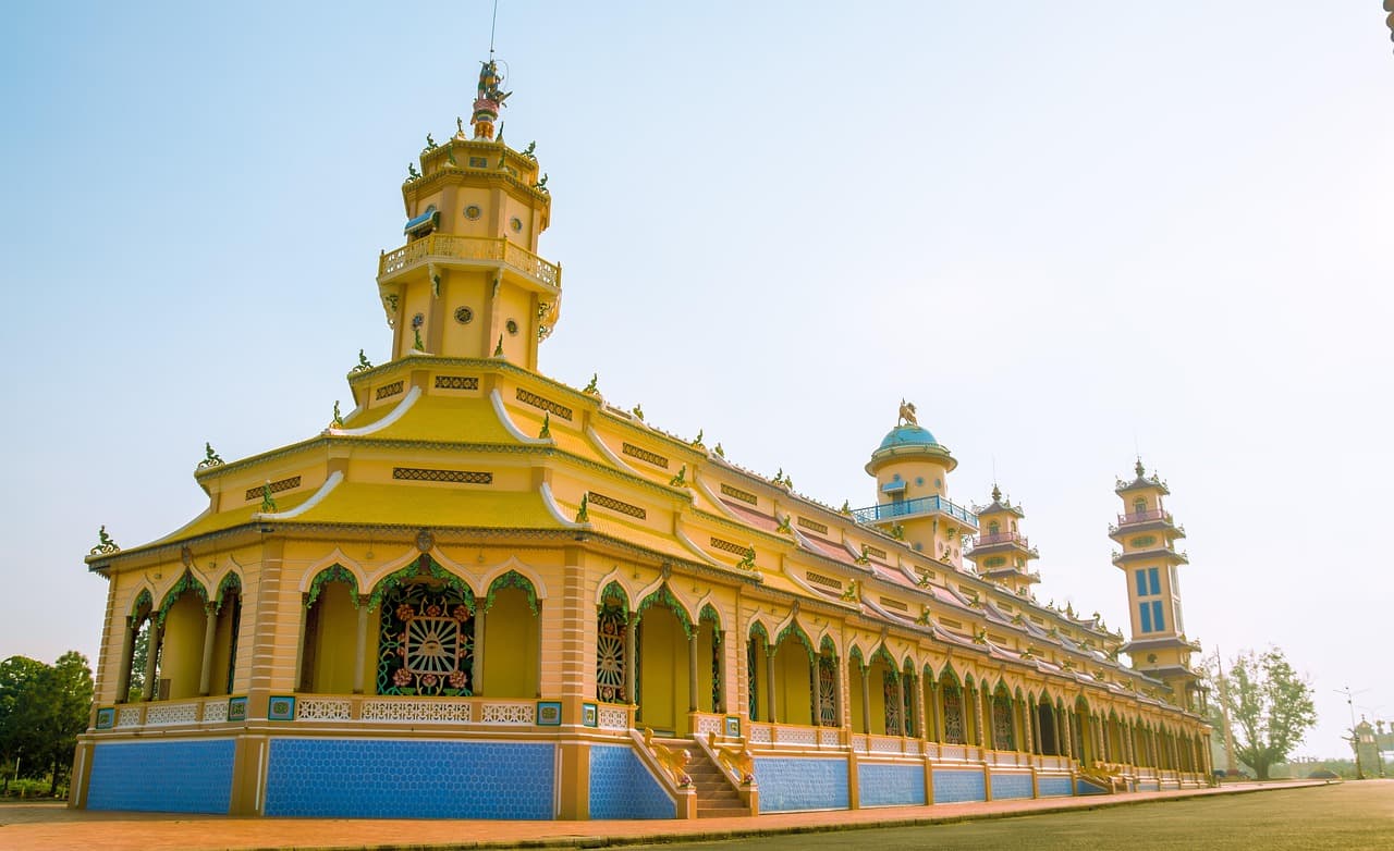 cao dai, pagoda, temple, cao dai temple, tay ninh, nature, vietnam, sky, cloud, buddha purnima, sunshine, light, buddha, travel, architecture, city, color, yellow, valley