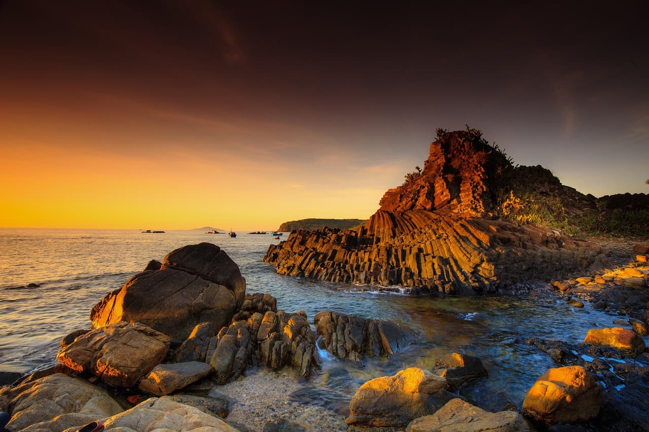 Bai Tram Beach on Hon Noi Island: Practical Guide for International Visitors 2026